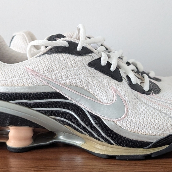 Nike Shox BRS1000 Running Shoes Sneakers White Black Size 7 - Picture 4 of 10